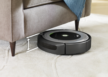 iRobot Roomba 680 mieści się pod meblami