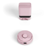 iRobot Roomba Mini przed stacją bazową AutoEmpty, minimalistyczny design, średnica 24,5 cm