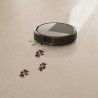 iRobot Roomba 115 Combo usuwa odciski psich łap podczas mopowania, z nakładką do mopowania