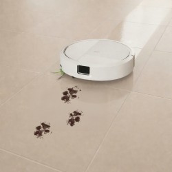 iRobot Roomba 115 Combo sprząta przy krawędziach i w narożnikach dzięki szczotkom bocznym i mocy ssącej 15000 Pa.