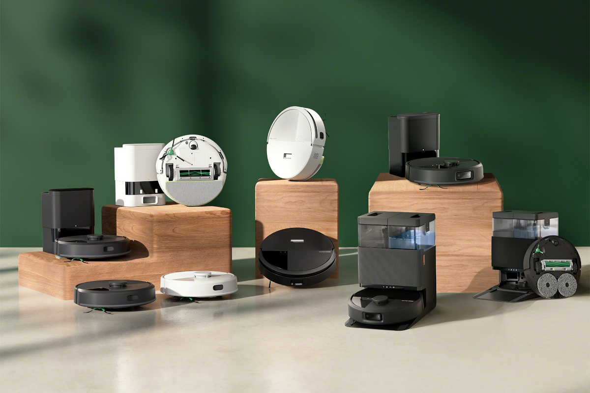 Zdjęcie przedstawiające wszystkie modele nowej serii iRobot