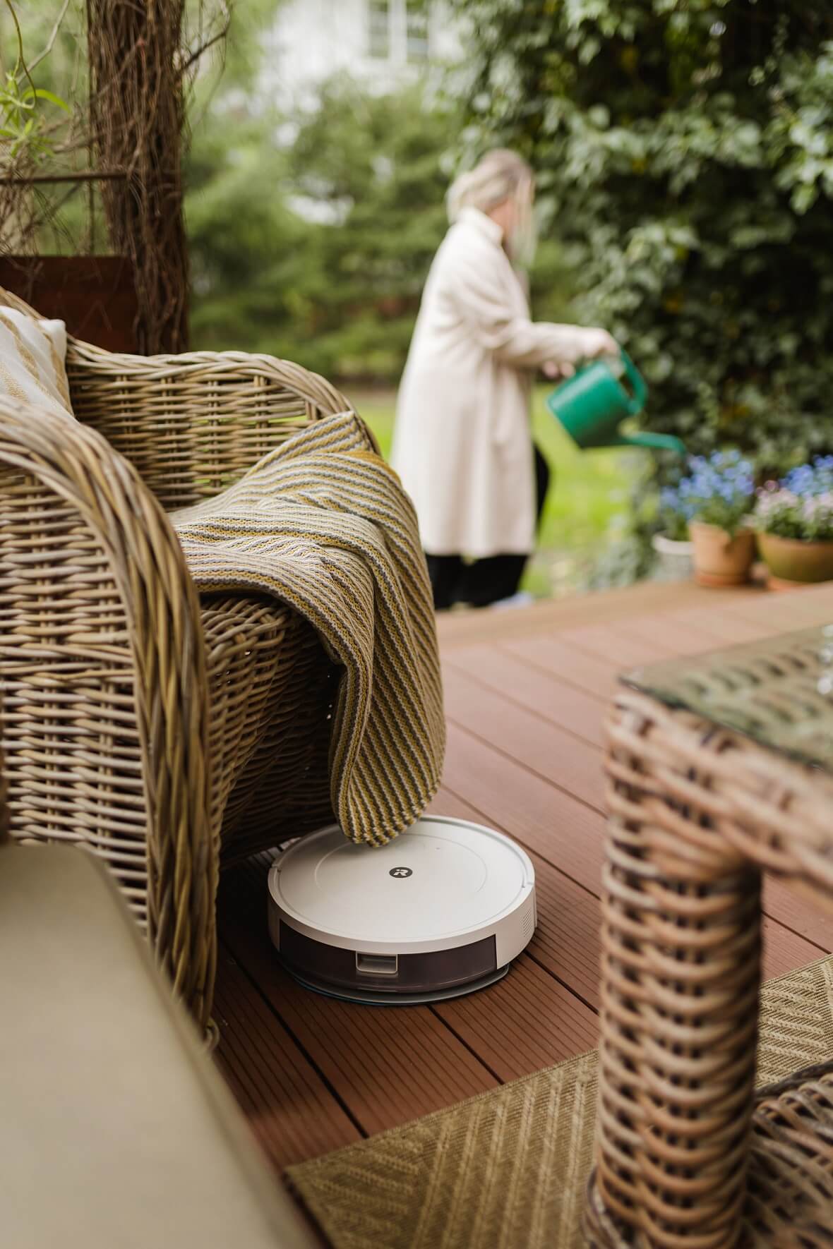 Roboty mopujące iRobot Braava gruntownie wyczyszczą podłogę używając minimalną ilość wody