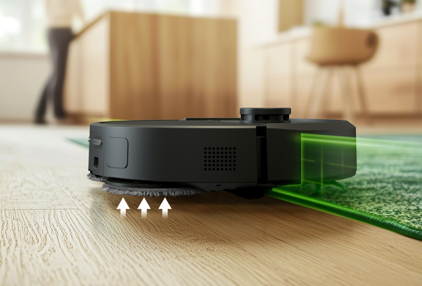 Robot Roomba Plus 405 Combo unosi pady mopujące zanim wjedzie na dywan