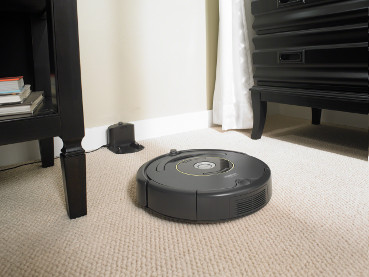 Roomba_651_NearDock.jpg