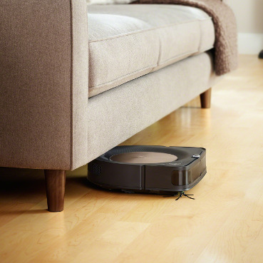 iRobot Roomba s9+ sprzątanie pod meblami.jpg