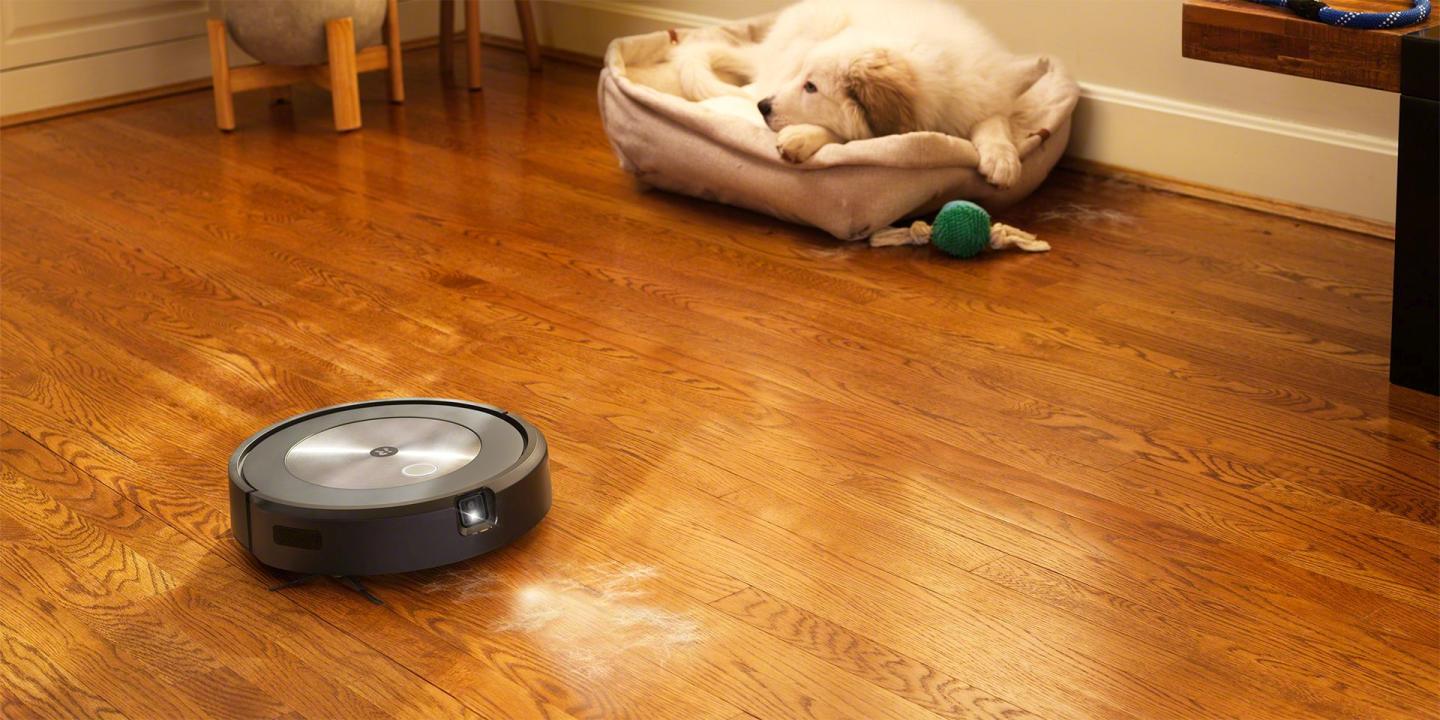 Roomba j7 skuteczne sprzątanie sierści